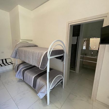 B&B Il Suono Della Campagna Terracina Luaran gambar