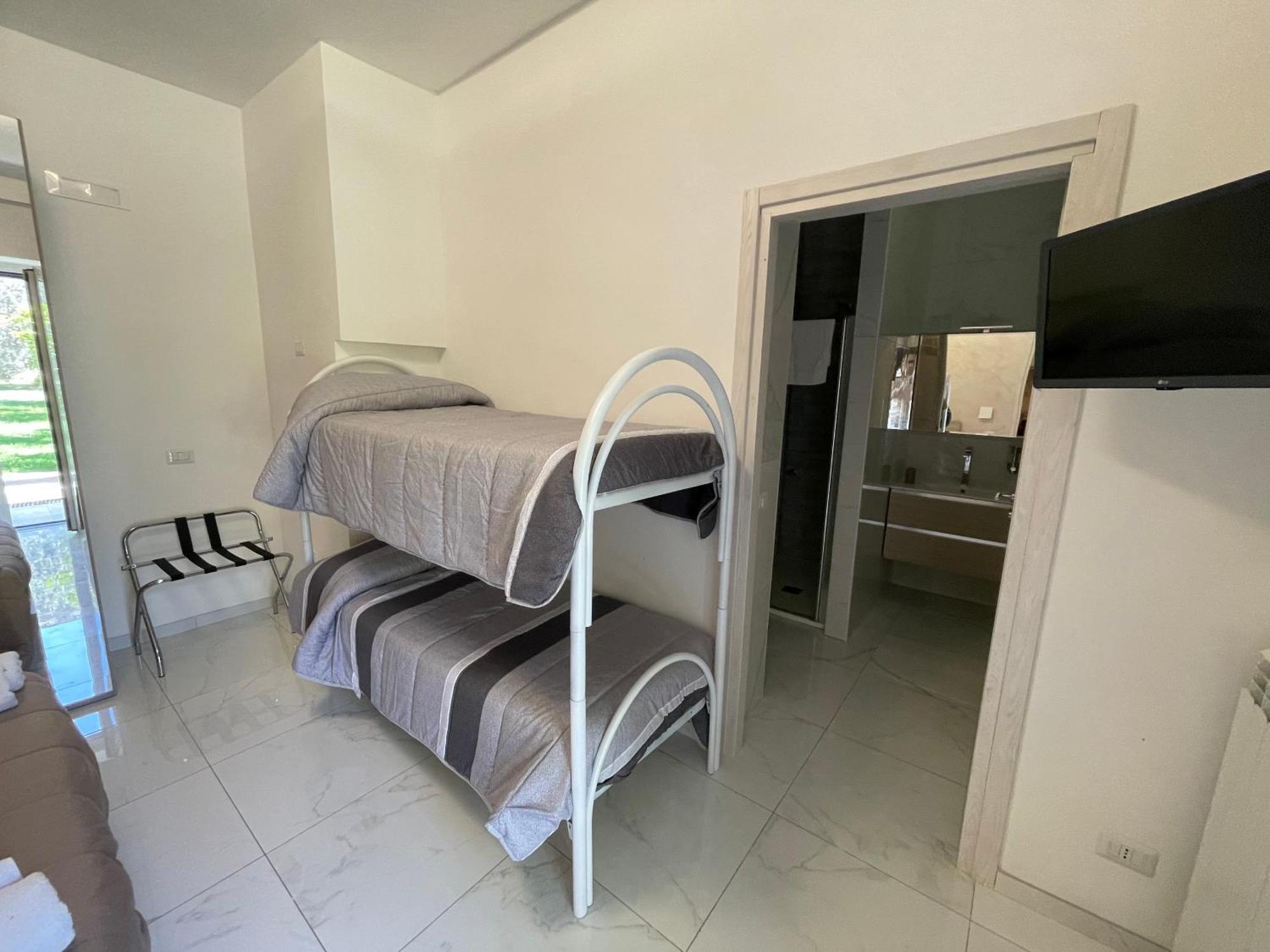 B&B Il Suono Della Campagna Terracina Luaran gambar